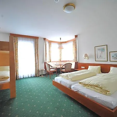 Salzburgerhof Jugend- Und 3*