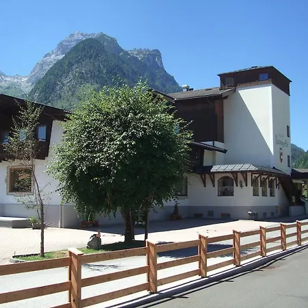 Hotel Salzburgerhof Jugend- Und Lofer
