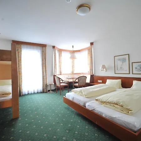 Hotel Salzburgerhof Jugend- Und 3*